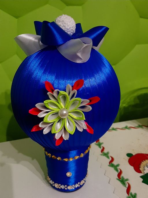 Bombka 1
